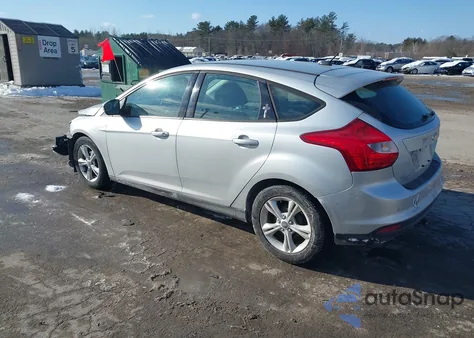 2014 Ford Focus Se z USA, uszkodzony, nr VIN 1FADP3K21EL119071